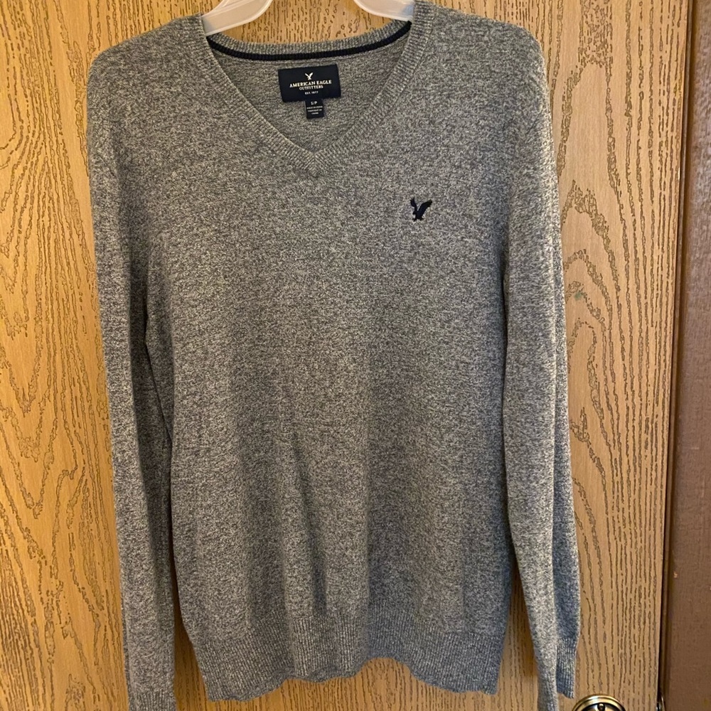 American Eagle V-Neck Sweater